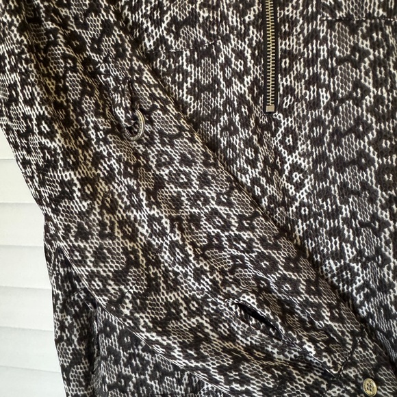 Michael Kors Monochrome Patterned Blouse - Picture 4 of 5